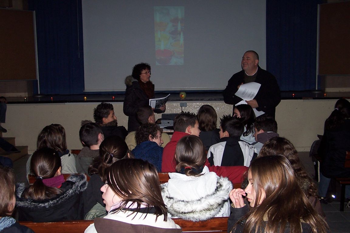 Temps fort de Pastorale en 5e "Lumière de Noël"