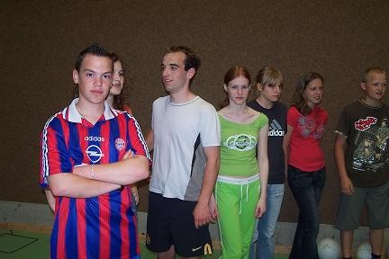 09
