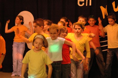 spectacle primaire0116.JPG