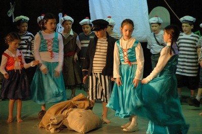 spectacle primaire0164.JPG