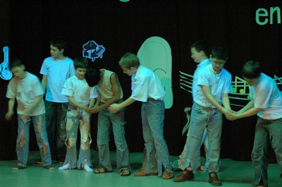 spectacle primaire0171.JPG