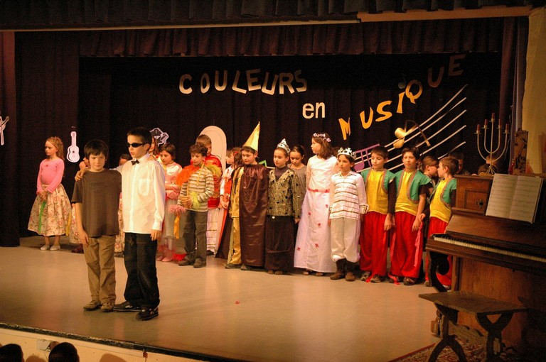 spectacle primaire0216.JPG