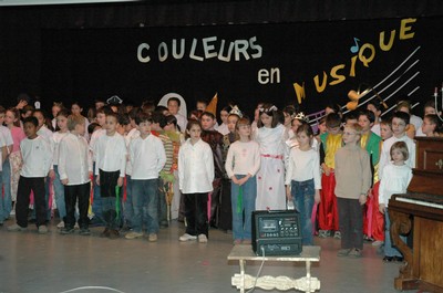 spectacle primaire0223.JPG