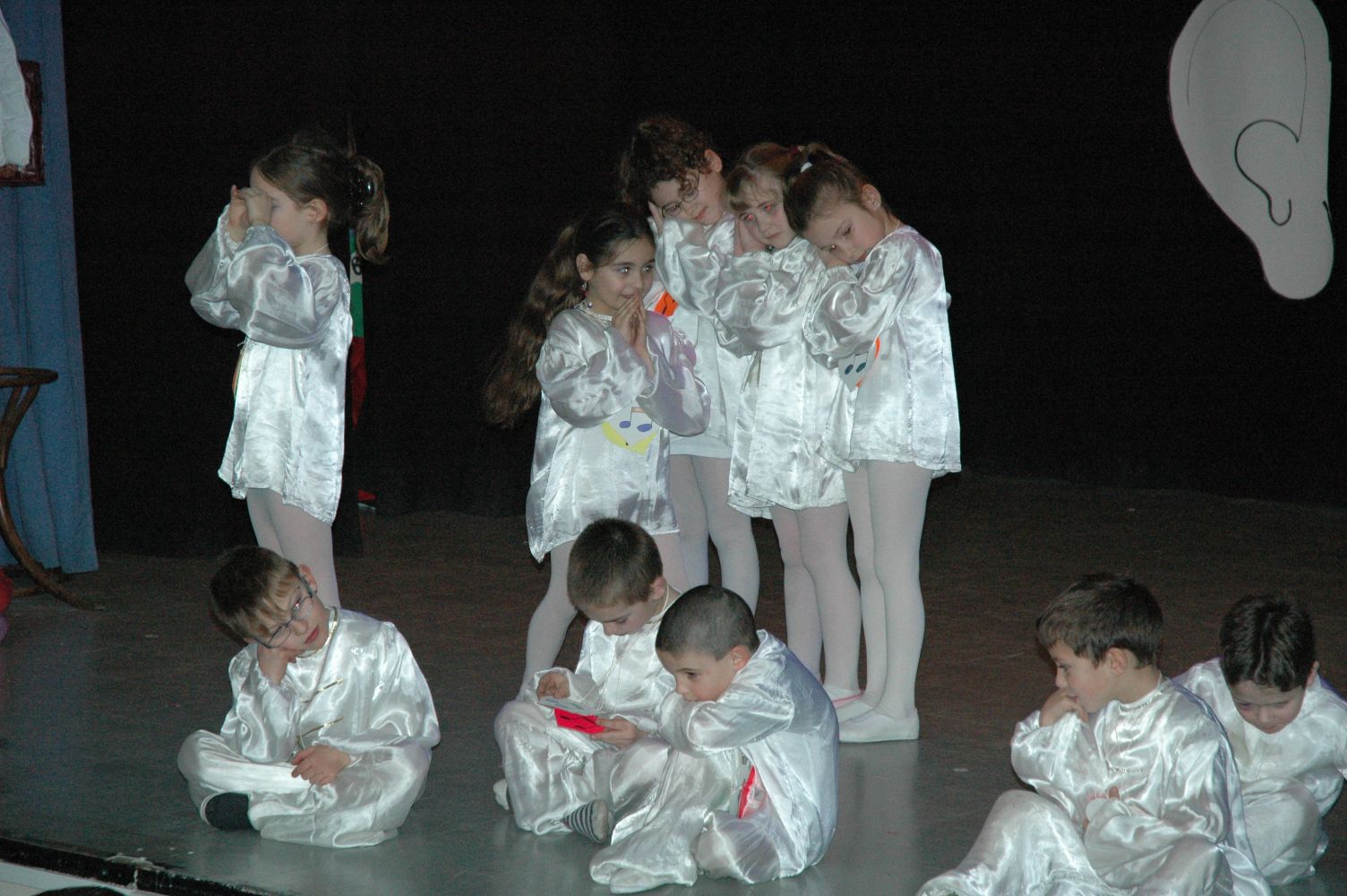 spectacle primaire0303.JPG