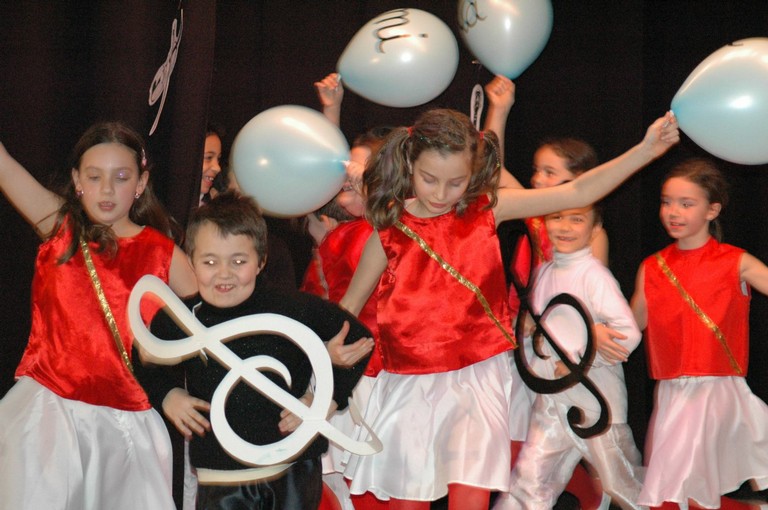 spectacle primaire0316.JPG