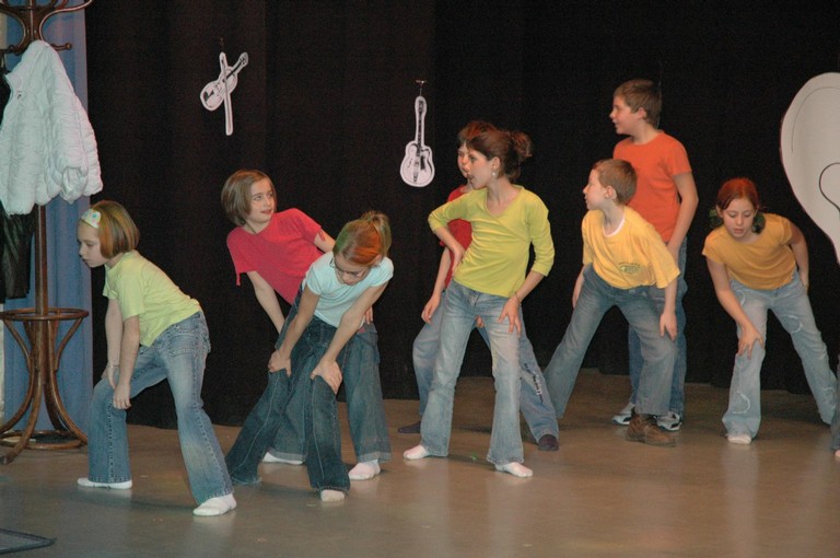 spectacle primaire0353.JPG