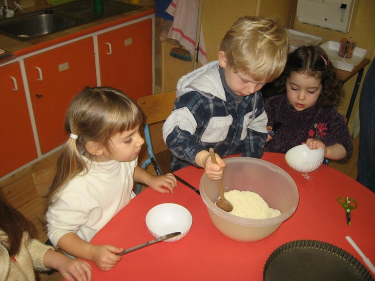 2007.01.09-10 PS-MS Galette des rois (5).JPG