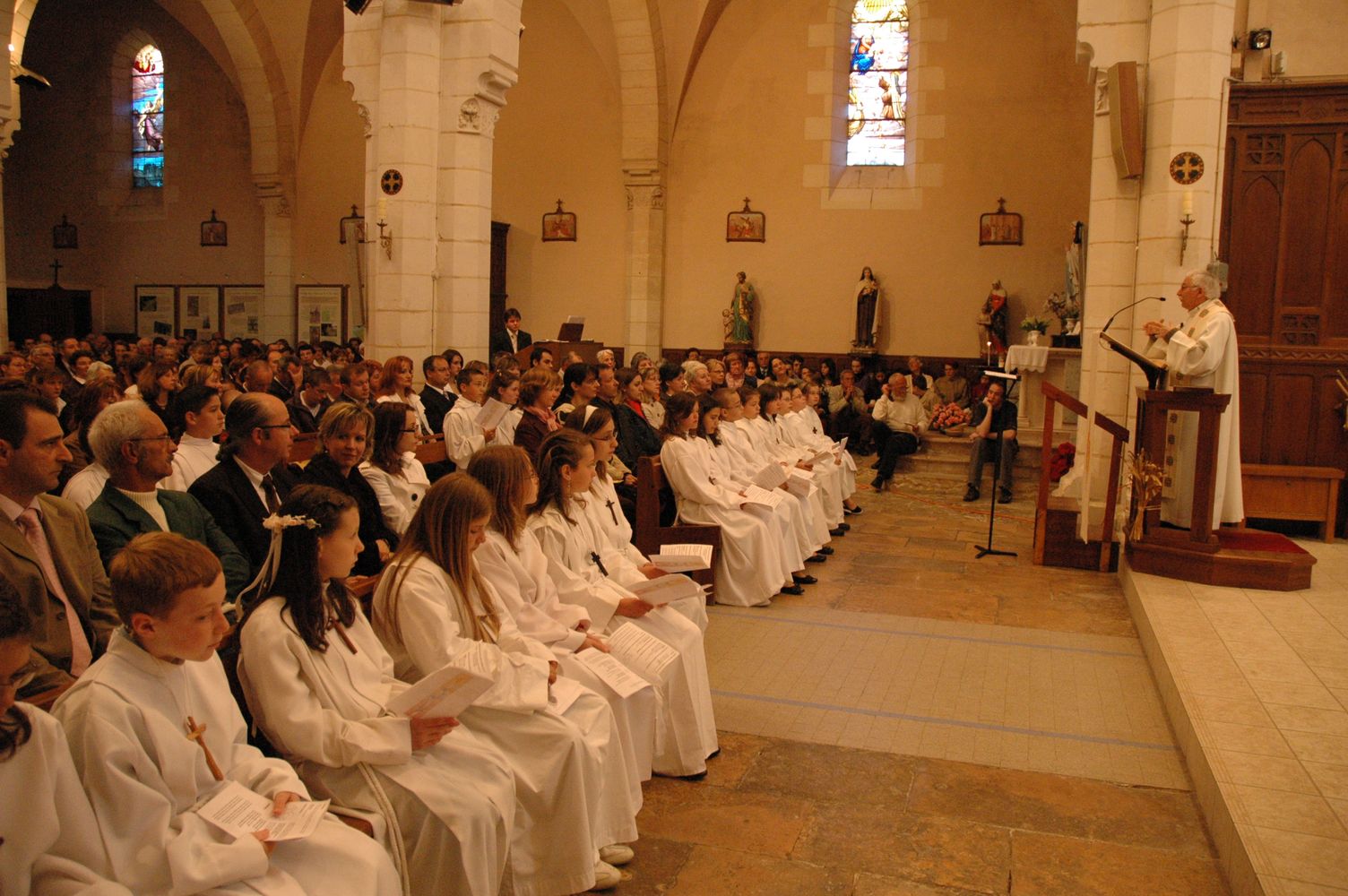 Profession de foi 2008 0057.JPG