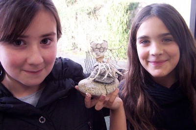 Les "amoureux de rafia" d'après Aliénor et Bérénice