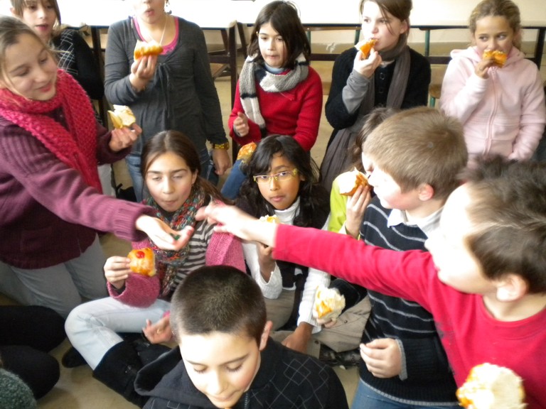 Galette des rois club JMM Primaire (7).JPG