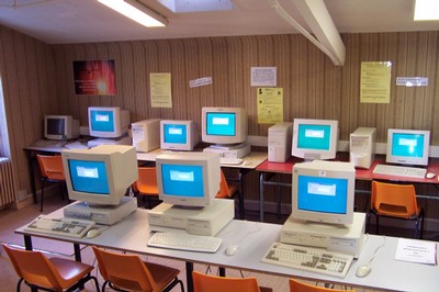 Salle multimédia avant rénovation