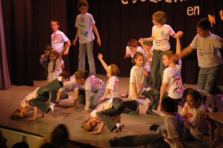 spectacle primaire0033.JPG