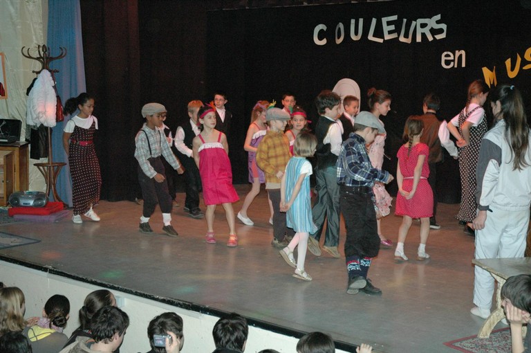 spectacle primaire0045.JPG
