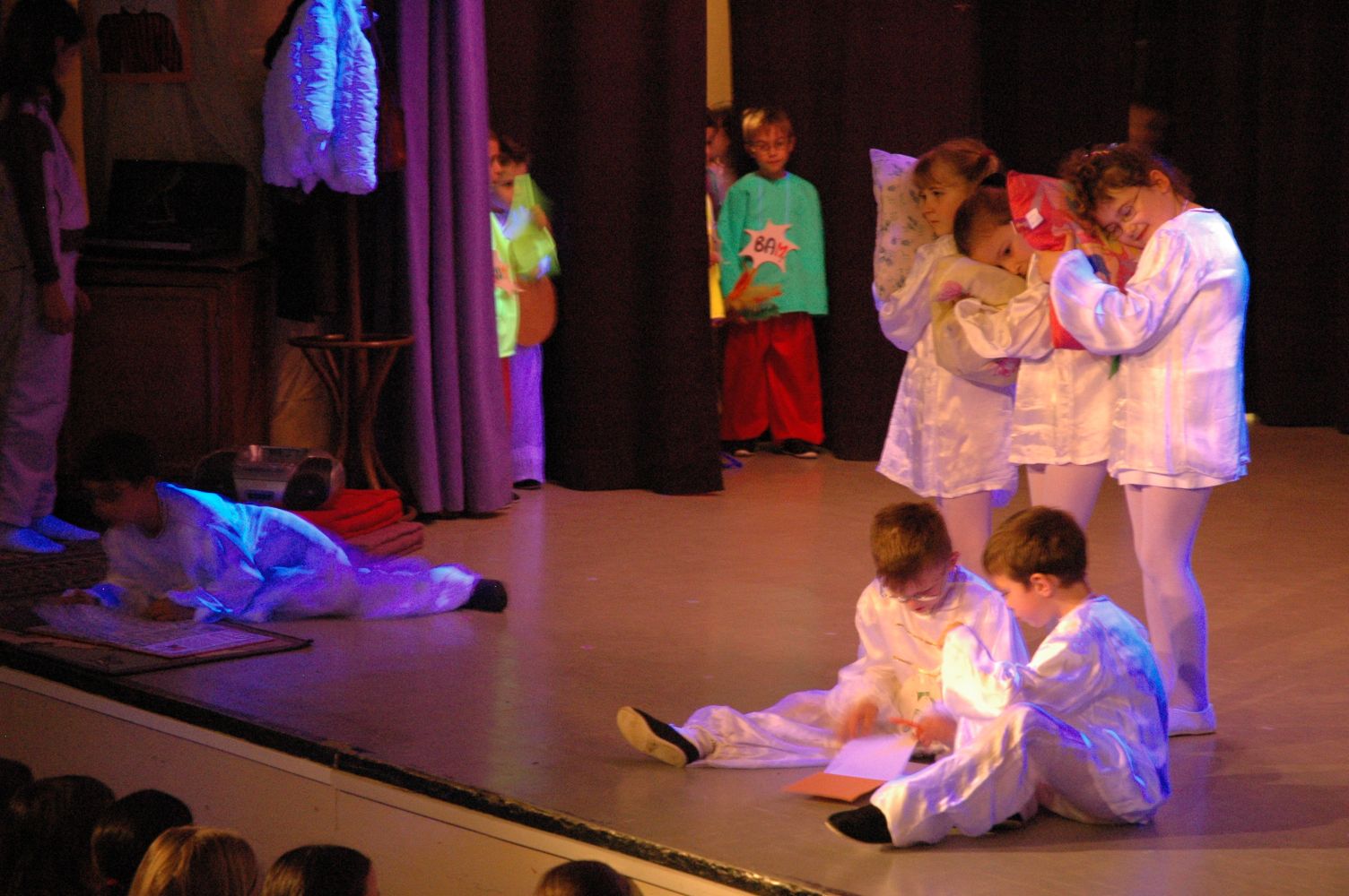 spectacle primaire0050.JPG