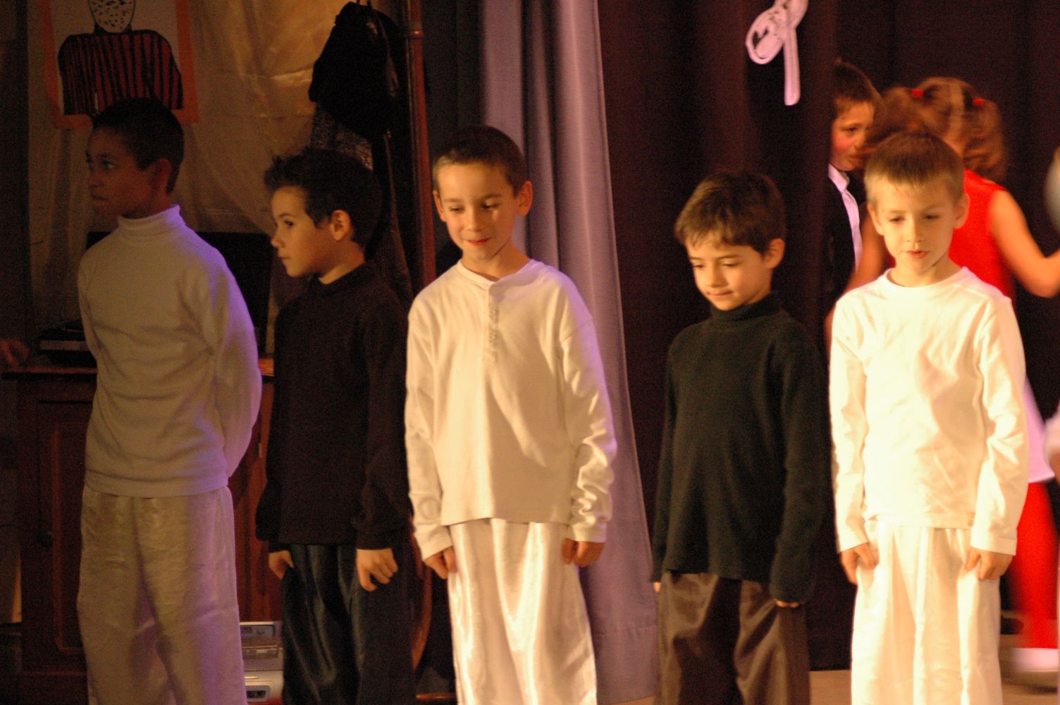 spectacle primaire0083.JPG