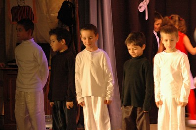 spectacle primaire0083.JPG