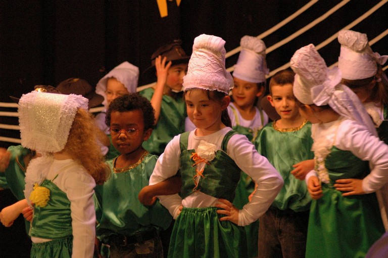 spectacle primaire0107.JPG