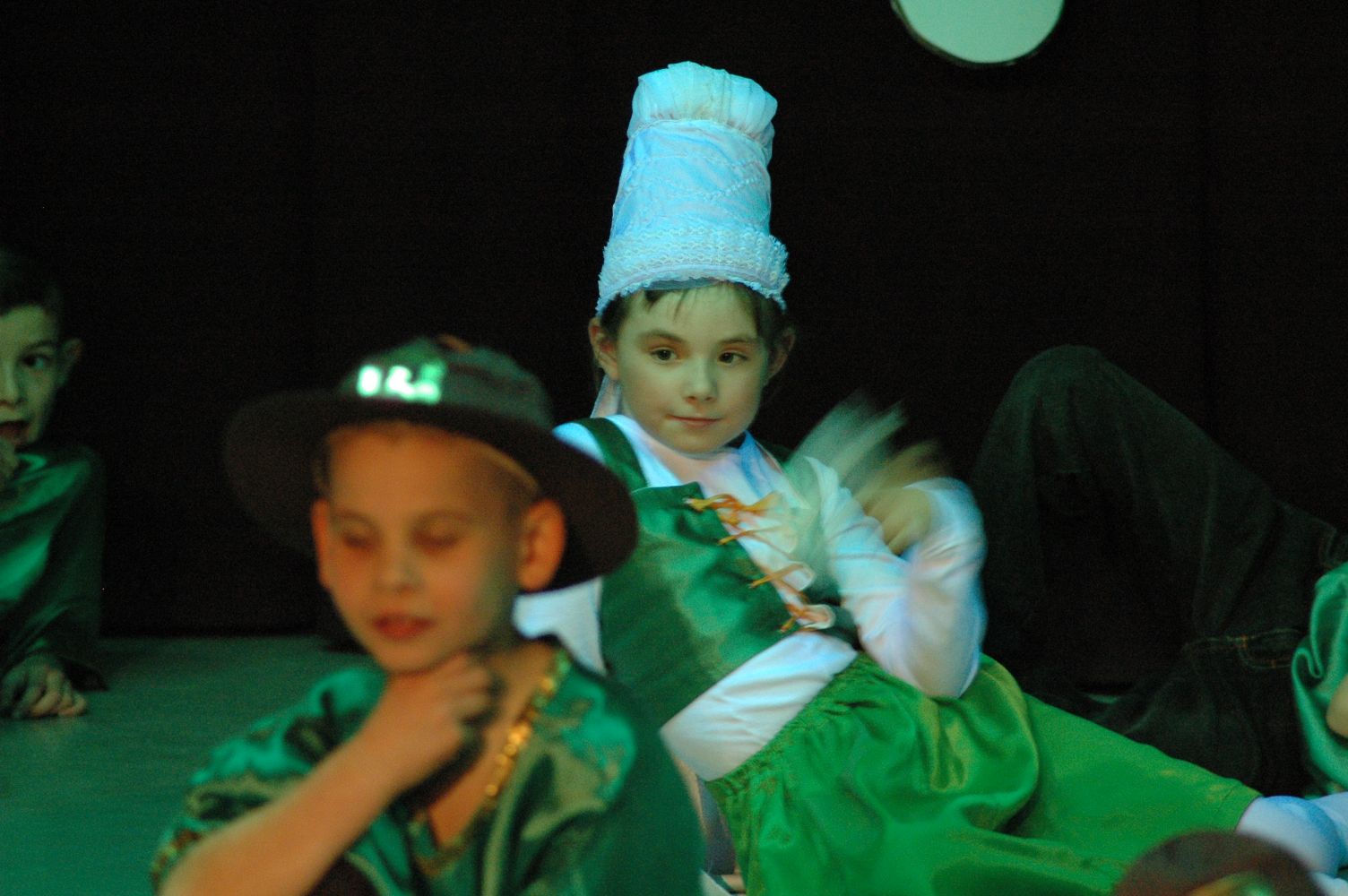 spectacle primaire0111.JPG