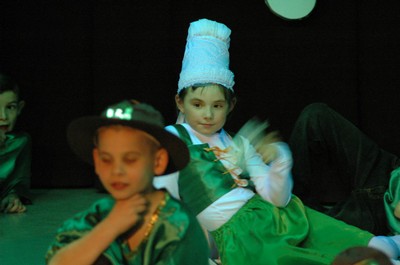 spectacle primaire0111.JPG