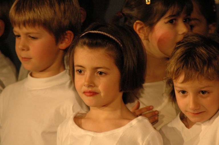 spectacle primaire0135.JPG