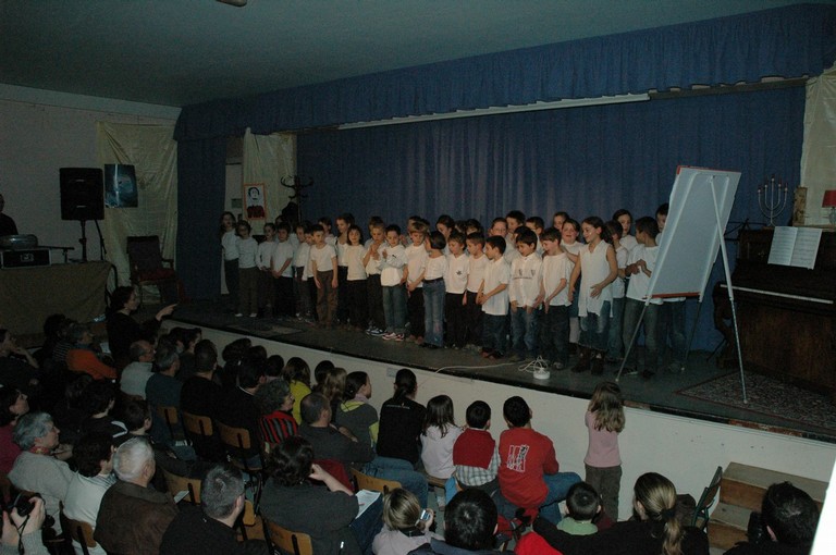 spectacle primaire0141.JPG