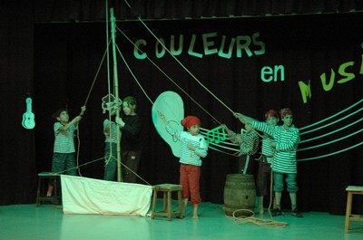 spectacle primaire0145.JPG