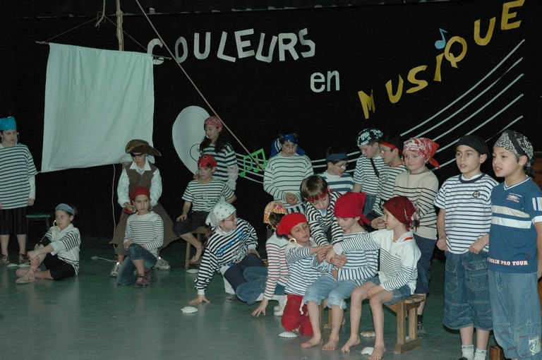 spectacle primaire0149.JPG