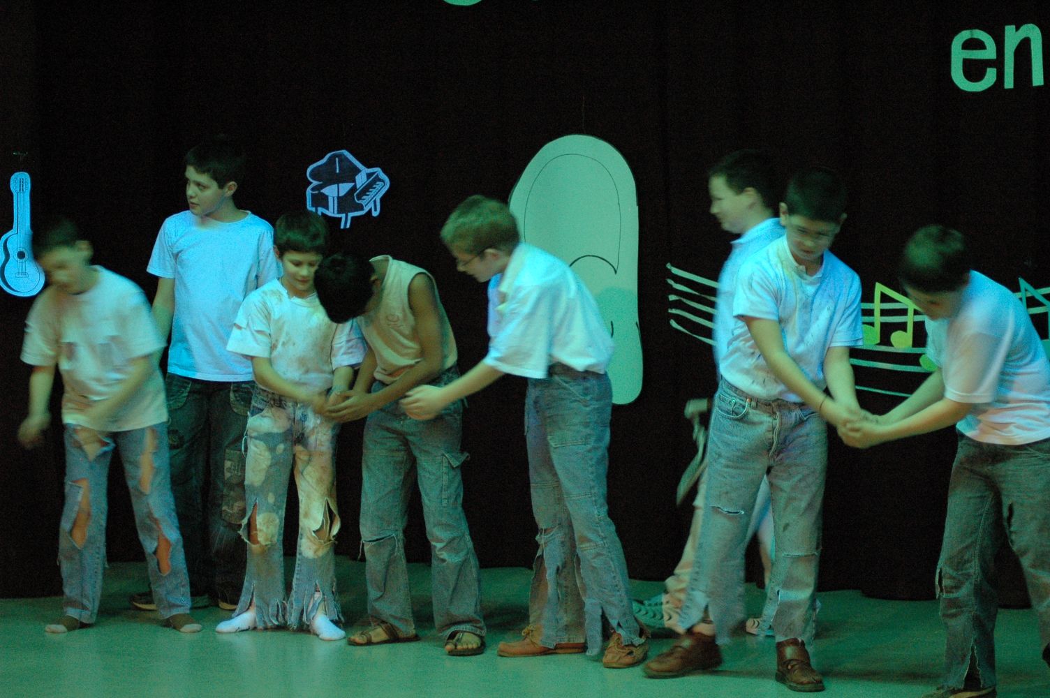 spectacle primaire0171.JPG