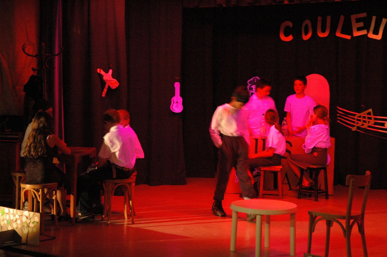 spectacle primaire0176.JPG