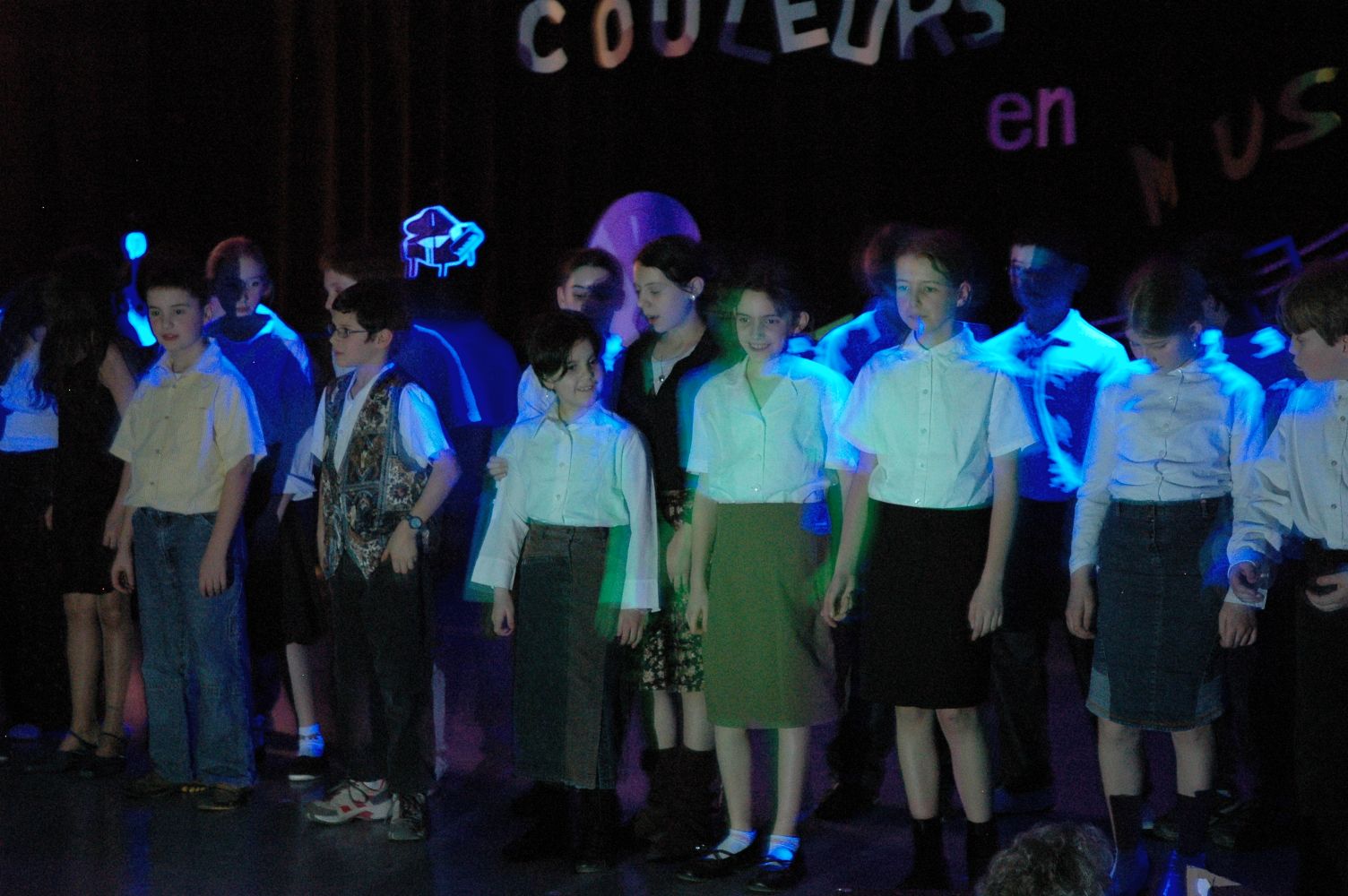 spectacle primaire0185.JPG