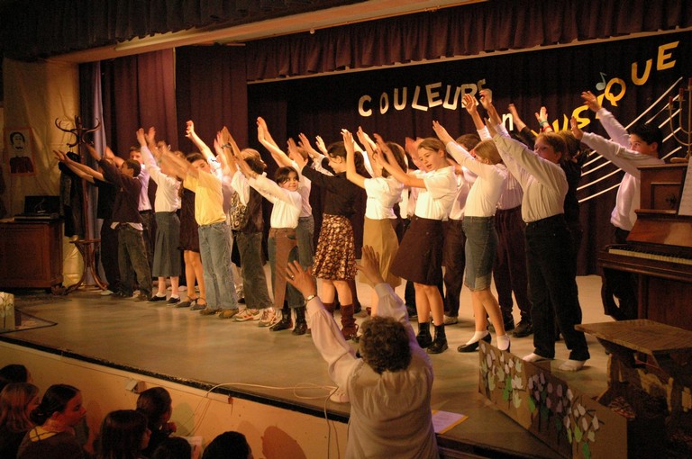 spectacle primaire0188.JPG