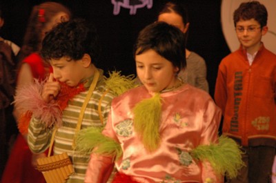 spectacle primaire0211.JPG