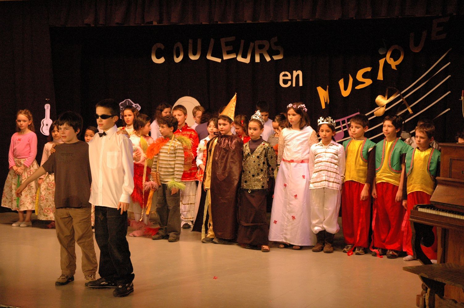 spectacle primaire0218.JPG
