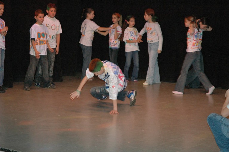 spectacle primaire0272.JPG