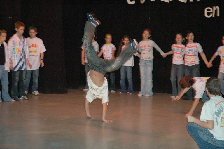 spectacle primaire0275.JPG