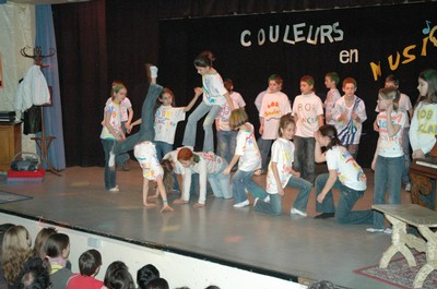 spectacle primaire0277.JPG