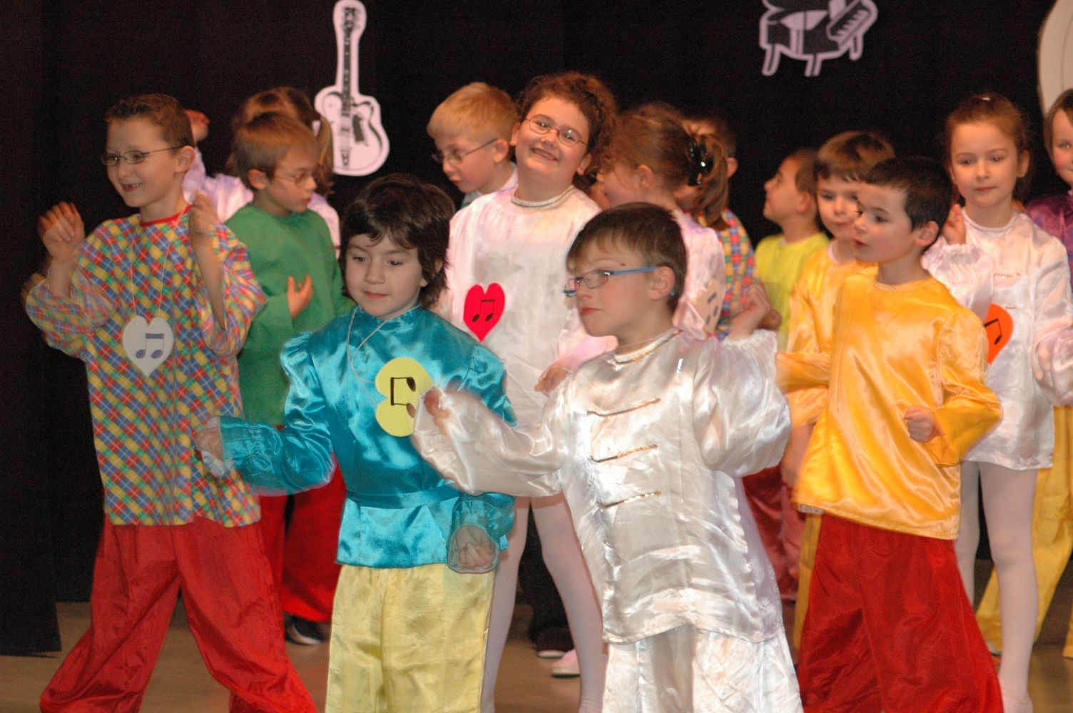 spectacle primaire0308.JPG