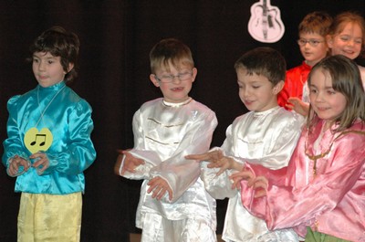 spectacle primaire0310.JPG