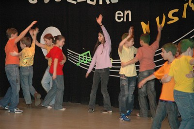 spectacle primaire0352.JPG