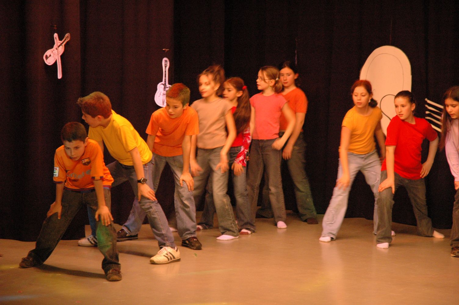 spectacle primaire0357.JPG