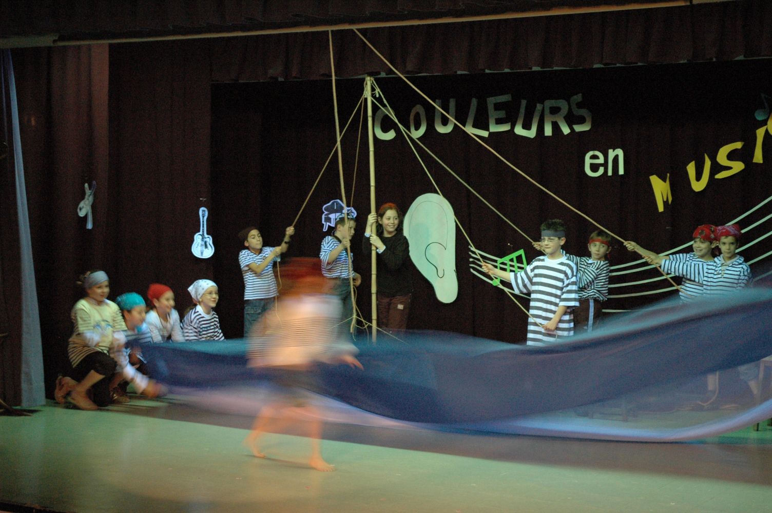 spectacle primaire0384.JPG