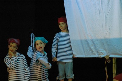 spectacle primaire0391.JPG