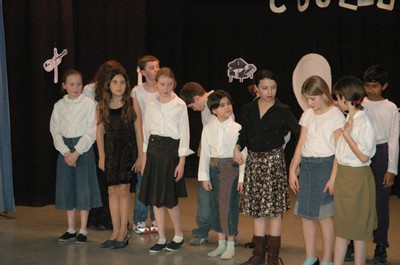 spectacle primaire0420.JPG