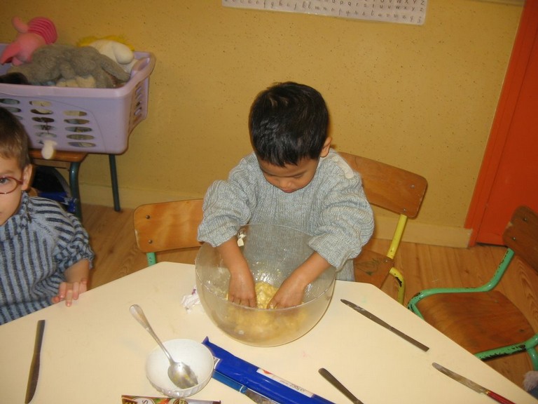 2007.01.09-10 PS-MS Galette des rois (25).JPG