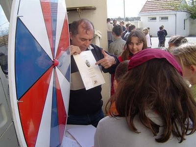 084 on gagne on perd c est le jeu.JPG