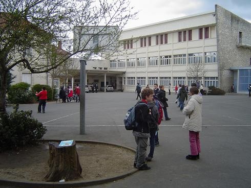 110a on se dit a bientot.JPG